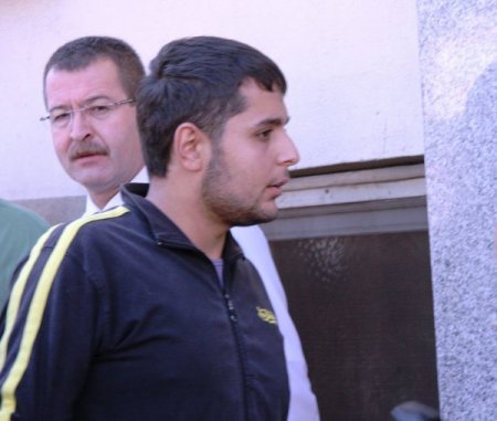 Büfe soyguncuları yakalandı