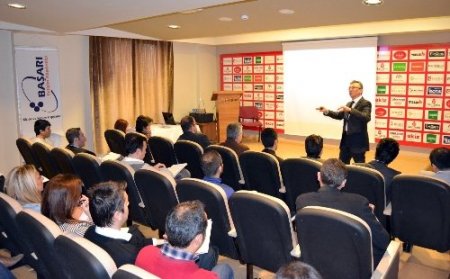 BUGİAD'dan satış ve ikna eğitimi