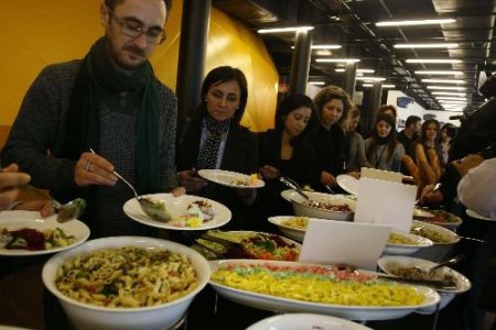 'bugün Ne Pişireyim' Diyen Hanımlara İnternetten 130 Çeşit Makarna Tarifi