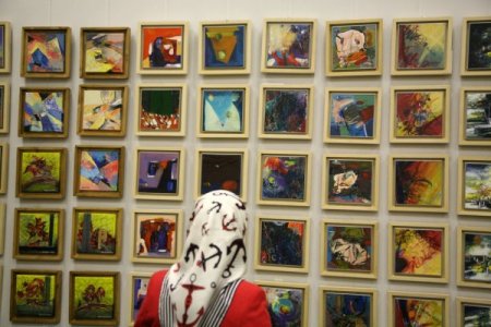 Bükreş'te ‘Küçük Şeyler' sergisi açıldı