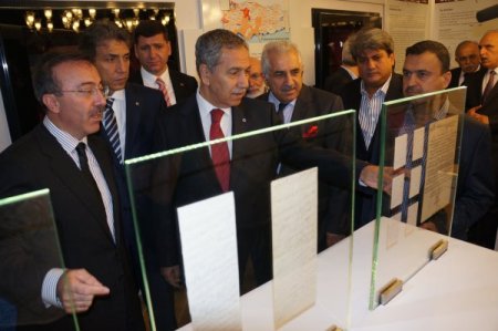 Bülent Arınç, restore edilen Rüstemşa Medresesi'ni açtı