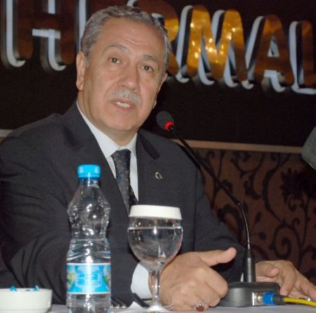 Bülent Arınç: Muhalefeti Seviyoruz Ancak Chp Ve Mhp Bunun Farkında Değil