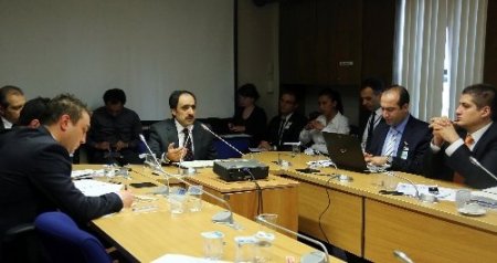 Bülent Korucu: Gazeteci, kamu yararı ve kamu zararı dengesini gözetmeli