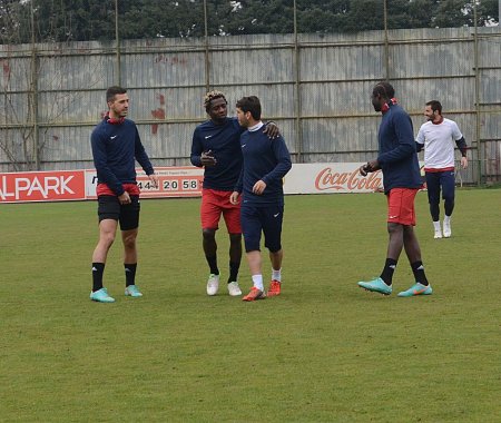 Bülent Uygun: Eskişehir maçını kazanmaktan başka düşüncemiz yok