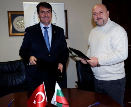 Bulgaristan Bursa Konsolosluğu'na bina desteği