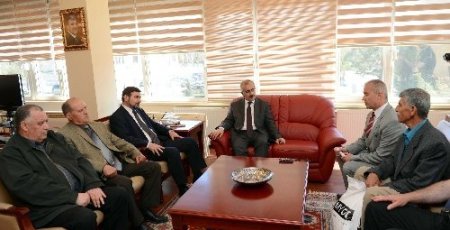 Bulgaristan gelen emekli askerler, dedelerinin savaştığı yerleri gezdi