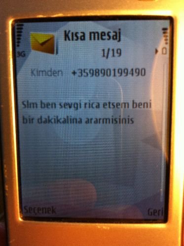 Bulgaristan Merkezli Şebeke Cep Telefonu Mesajıyla Gurbetçileri Dolandırıyor