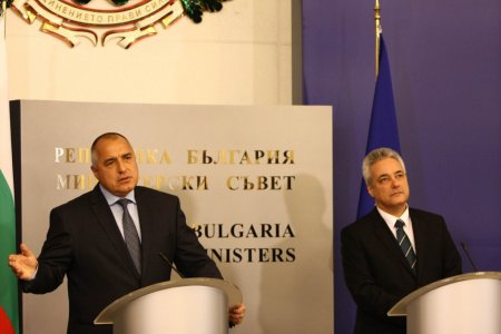 Bulgaristan'da geçici hükümet görevi devraldı