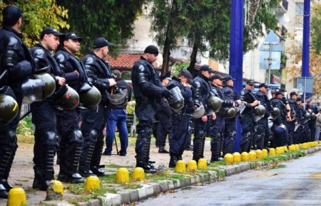 Bulgaristan'da 'İslam Vakfı' davasında 13 Müslüman yargılanıyor