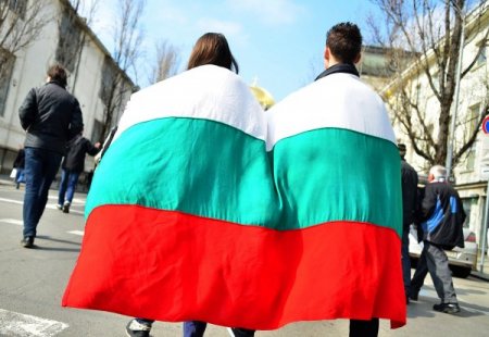 Bulgaristan'da milli bayram protestolar gölgesinde geçti