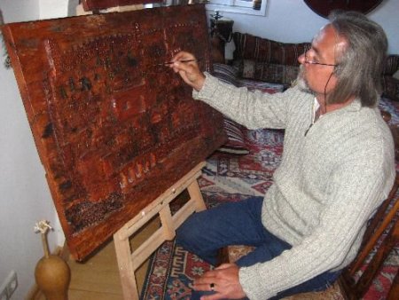 Bulgaristan'da Öğrendiği Oymacılık Mesleğini 30 Yıldır Türkiye'de İcra Ediyor