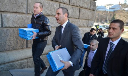 Bulgaristan'da seçimler için kayıt işlemi başladı