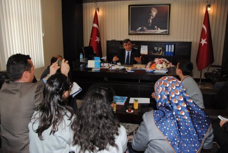 Bulgurlu: Okuma alışkanlığı olan öğrenciler kendini daha rahat ifade ediyor