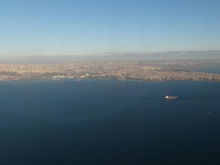 Bulutların arasından İstanbul