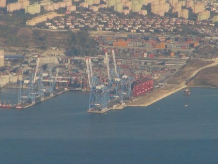 Bulutların arasından İstanbul