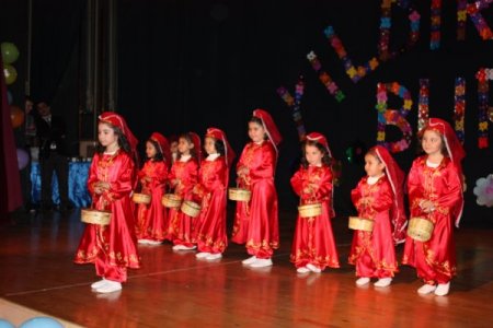Burak İlköğretim Okulu Folklor Ve Şiir Etkinlikleri Düzenledi