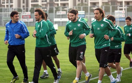 Burasspor, Trabzonspor hazırlıklarına başladı