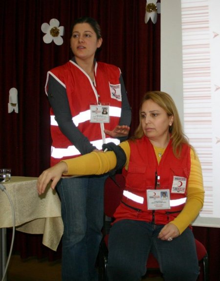 Burç Anaokulu'nda ilk yardım eğitimi