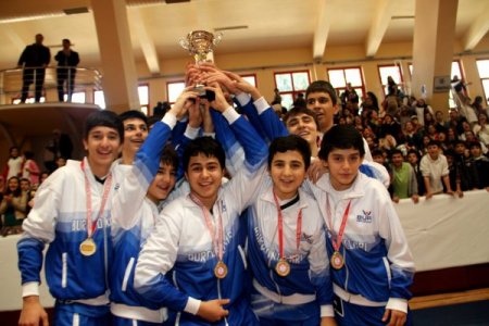 Burç Çukurova basketbolda Adana şampiyonu oldu
