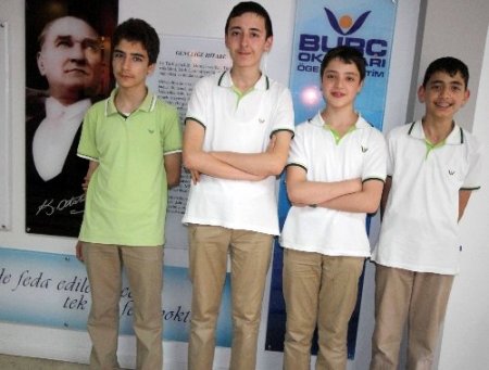 Burç öğrencileri 'TÜBİTAK yaz kampına' seçildi