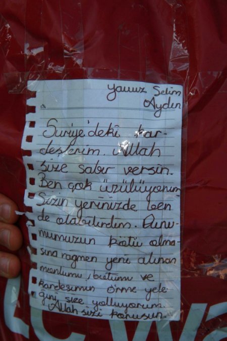 Burç öğrencilerinden Suriyeli sığınmacılara TIR dolusu yardım