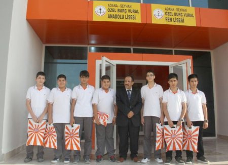 Burç'tan başarılı öğrencilere aypet bilgisayar