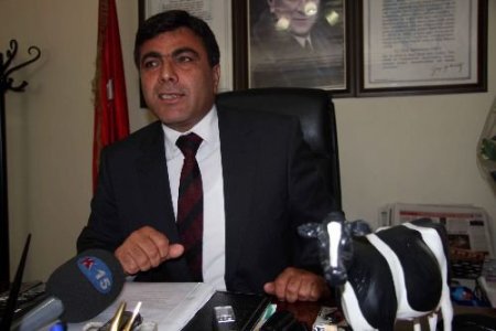 Burdur Damızlık Sığır Yetiştiriciler Birliği Başkanı Özcan: Et İthalatı Ülke Hayvancılığına Zarar Verir