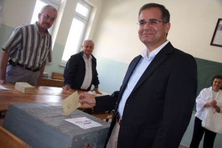 Burdur Protokolü Oyunu Kullandı