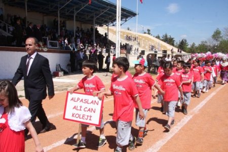 Burdur’da 23 Nisan Coşkusu