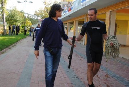 Burdur'da 3 kişinin öldürüldüğü tüfeğin ön boru kısmı Manavgat'ta bulundu