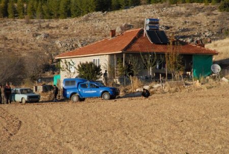 Burdur’da 3 şüpheli ölüm