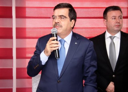 Burdur'da amatör spor kulüplerine malzeme desteği