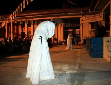 Burdur'da Semazenler İlgiyle İzlendi