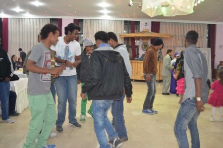 Burdur'da tanışan 2 mülteci, evlilik yolunda ilk adımı attı