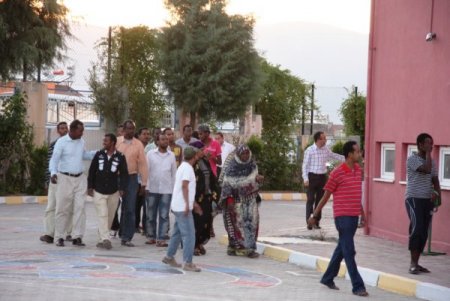 Burdurlu Esnaflar Somalili Muhacirlere İftar Verdi