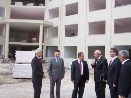 Burdur’un En Büyük İlköğretim Okulu Bucak’a Yapılıyor