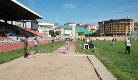 Burhan Felek’te 'Yıldızlar-Gençler Olimpik Sporcu Yarışmaları' yapıldı