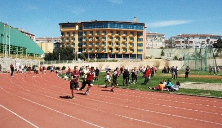 Burhan Felek’te 'Yıldızlar-Gençler Olimpik Sporcu Yarışmaları' yapıldı
