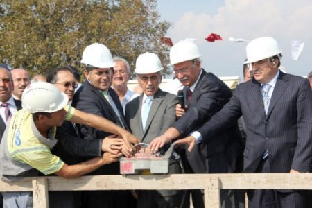 Burhaniye Şehirlerarası Otobüs Terminali'nin temeli atıldı