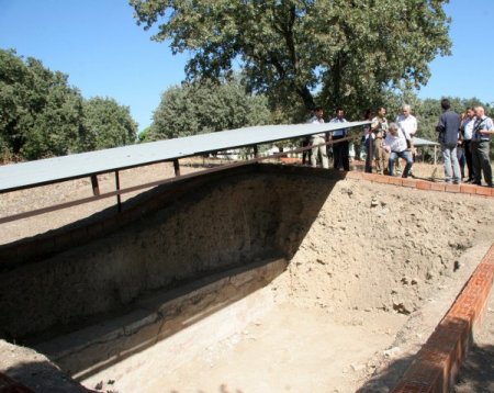 Burhaniye'de 3 bin yıllık Yunan ve Bizans eserleri çıkarıldı