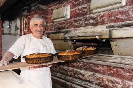 Burhaniye’de 'Osmanlı Ekmeği' Üretiliyor
