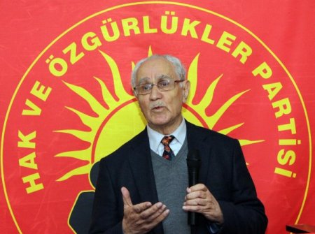 Burkay: Süreci provoke etmek için ellerinden geleni yapacaklar