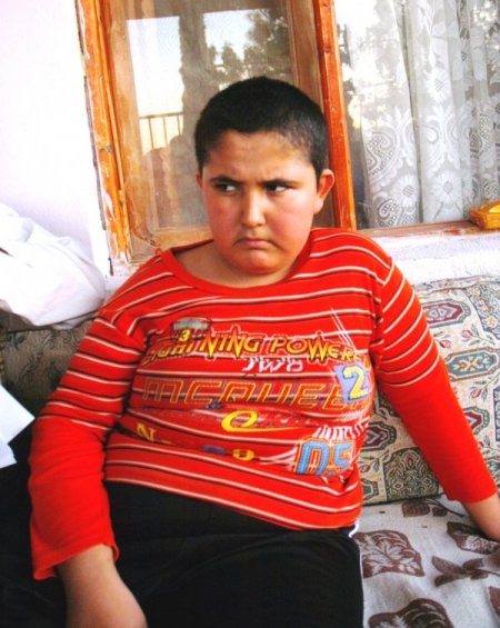 Bürokrasi yüzünden engelli vatandaşa kanuni hakkı olan maaşı bağlanmıyor