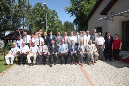 Bursa Büyükşehir Belediyesi Başkanı, Daire Amirleriyle Bir Araya Geldi