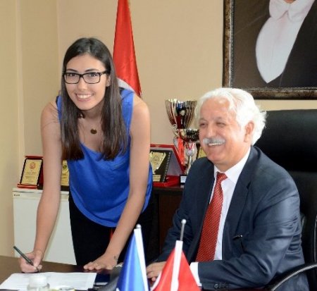 Bursa Büyükşehir Belediyespor transfere devam ediyor