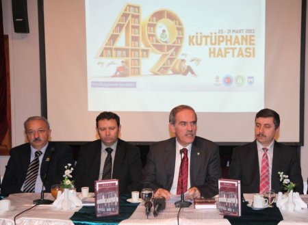 Bursa kütüphaneleri kitaplaştırıldı