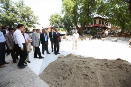 Bursa Ulu Camii Eski İhtişamına Kavuşuyor