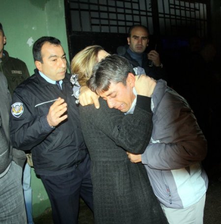 Bursa'da 2 katlı ev yandı, iki kardeş ve hala öldü (2)