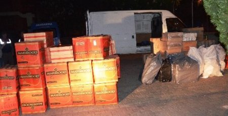 Bursa'da 24 bin paket sigara ve 14 bin 440 poşet kahve ele geçirildi