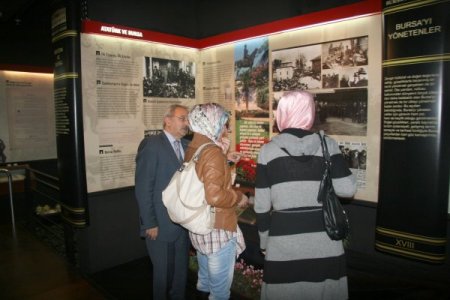 Bursa'da Atatürk’ün kullandığı kehribar tespih ve ağızlık görücüye çıktı